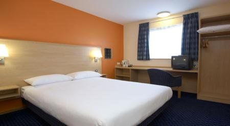 Travelodge Liverpool Docks Номер фото