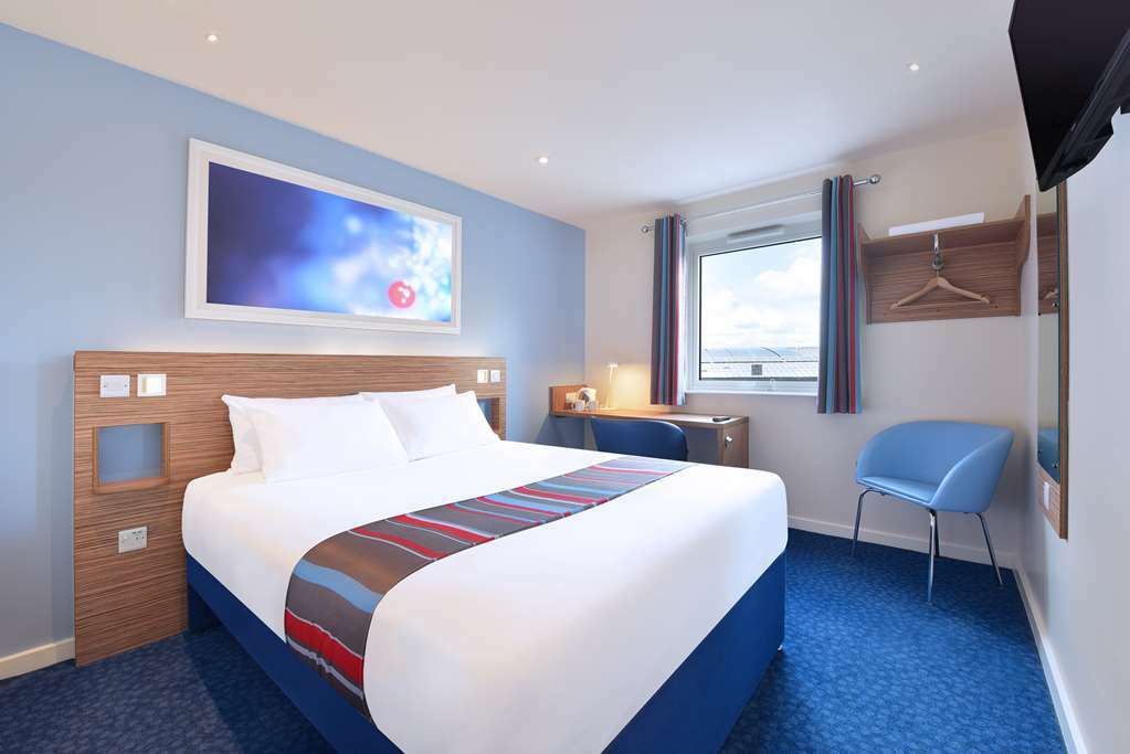 Travelodge Liverpool Docks Номер фото